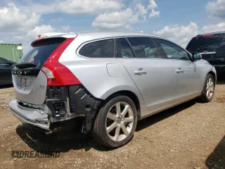 2016 Volvo V60 T5 Drive-E Premier with VIN YV140MEK5G1290107, listed as a Copart auction lot 61511823 with 70,808 mi miles. Bid and sale history available at carsss.com. Image 3.