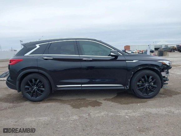 2019 Infiniti QX50 ESSENTIAL with VIN 3PCAJ5M10KF147960, listed as a IAAI auction lot 41634285 with 92,811 mi miles. Bid and sale history available at carsss.com. Image 14.
