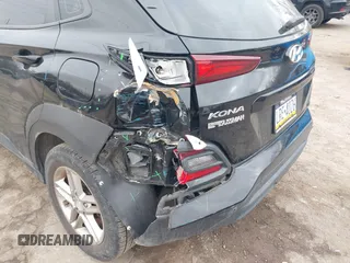 2018 Hyundai Kona SE with VIN KM8K1CAA9JU081990, listed as a IAAI auction lot 41641172 with 79,396 mi miles. Bid and sale history available at carsss.com. Image 6.