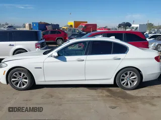 2015 BMW 5 Series 528i with VIN WBA5A5C56FD512769, listed as a IAAI auction lot 40832378 with 113,669 mi miles. Bid and sale history available at carsss.com. Image 14.