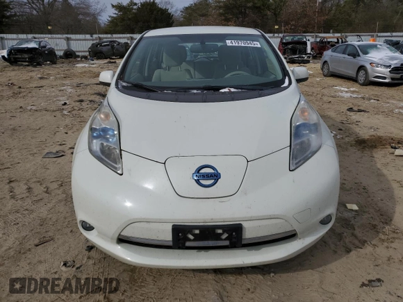 2011 Nissan LEAF SL with VIN JN1AZ0CP4BT006990, listed as a Copart auction lot 41970945 with 70,805 mi miles and Clean Title. Bid and sale history available at carsss.com. Image 5.