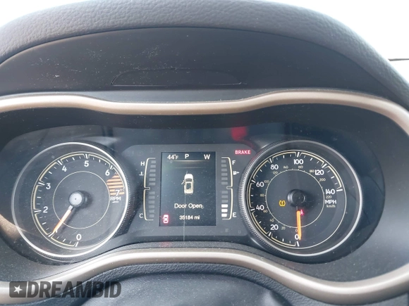 2018 Jeep Cherokee Latitude Tech Connect with VIN 1C4PJMCB8JD523387, listed as a IAAI auction lot 42022995 with 35,184 mi miles and . Bid and sale history available at DreamBid. Image 7.