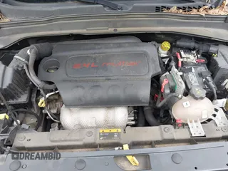 2018 Jeep Renegade Latitude z VIN ZACCJABB8JPJ33239, wystawiony jako IAAI lot #42270008 z przebiegiem 149 015 mil mil oraz . Historia ofert i sprzedaży dostępna na DreamBid. Obrazek 10.