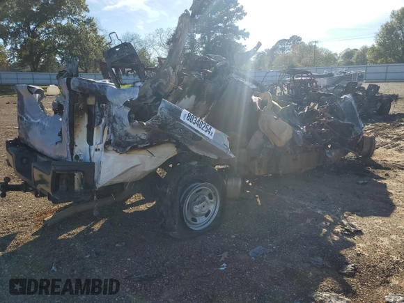 2023 Ford F-250 XL z VIN 1FT7W2BA6PED08138, wystawiony jako Copart lot #80340254 z przebiegiem Nie podano mil oraz Nie do naprawy • Non repairable. Historia ofert i sprzedaży dostępna na DreamBid. Obrazek 3.