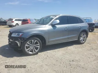 2014 Audi SQ5 z VIN WA1VGBFP5EA074284, wystawiony jako Copart lot #62753075 z przebiegiem 82 875 mil mil oraz Szkoda całkowita • Salvage title. Historia ofert i sprzedaży dostępna na DreamBid. Obrazek 1.