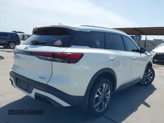 2024 Infiniti QX60 Luxe with VIN 5N1DL1FR2RC354193, listed as a IAAI auction lot 41829558 with 7,748 mi miles and . Bid and sale history available at DreamBid. Image 4.