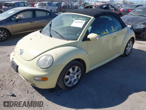 2003 Volkswagen Beetle GLS с VIN 3VWCD21Y03M321164, выставлен на аукционе IAAI как лот 41689568 с пробегом 107 402 миль миль и . История ставок и продаж доступна на DreamBid. Изображение 2.