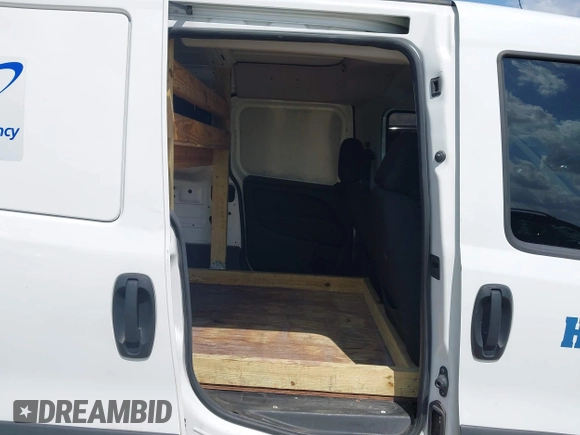 2022 Ram ProMaster City Cargo Tradesman с VIN ZFBHRFAB3N6X39642, выставлен на аукционе IAAI как лот 42224307 с пробегом 37 874 миль миль и . История ставок и продаж доступна на DreamBid. Изображение 8.