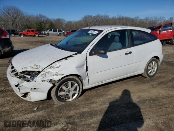 2005 Ford Focus S with VIN 3FAFP31N75R152601, listed as a Copart auction lot 45936115 with Not Provided miles and Clean Title. Bid and sale history available at carsss.com. Image 1.