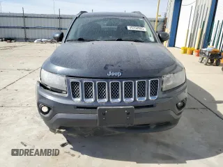 2014 Jeep Compass Latitude with VIN 1C4NJDEB8ED530267, listed as a Copart auction lot 49358905 with 184,965 mi miles and Salvage Title. Bid and sale history available at DreamBid. Image 5.