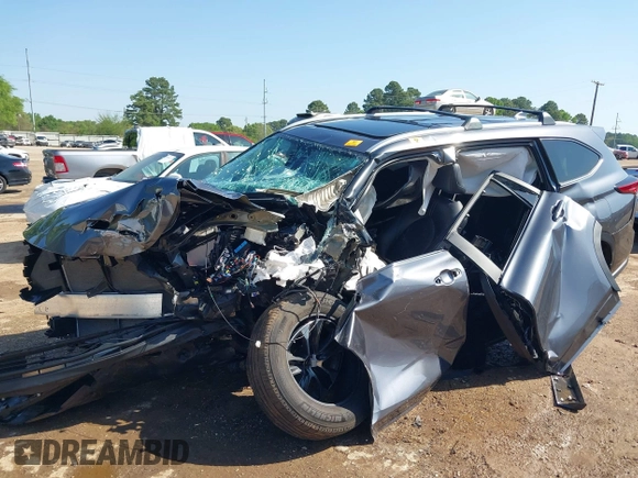 2023 Toyota Highlander L z VIN 5TDKDRAH2PS045857, wystawiony jako IAAI lot #41988866 z przebiegiem Nie podano mil oraz . Historia ofert i sprzedaży dostępna na DreamBid. Obrazek 6.