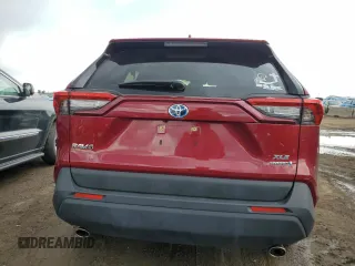 2024 Toyota RAV4 Hybrid XLE Premium z VIN JTMB6RFV5RD127315, wystawiony jako Copart lot #60001705 z przebiegiem 11 454 mil mil oraz Szkoda całkowita • Salvage title. Historia ofert i sprzedaży dostępna na DreamBid. Obrazek 6.