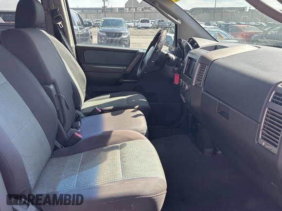 2006 Nissan Titan LE with VIN 1N6BA07A06N530725, listed as a Copart auction lot 53902565 with 137,133 mi miles and Clean Title. Bid and sale history available at DreamBid. Image 5.