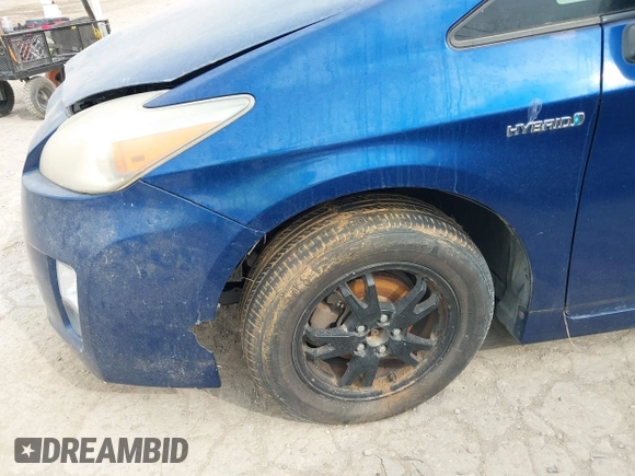 2010 Toyota Prius II with VIN JTDKN3DU9A0026476, listed as a IAAI auction lot 42128972 with Not Provided miles. Bid and sale history available at carsss.com. Image 6.