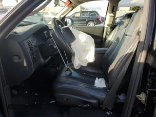 2002 Dodge Dakota Sport with VIN 1B7HG38N82S697439, listed as a Copart auction lot 44282155 with 239,414 mi miles and Salvage Title. Bid and sale history available at carsss.com. Image 7.