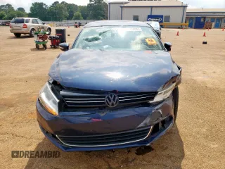 2013 Volkswagen Jetta SE с VIN 3VWDP7AJ8DM209712, выставлен на аукционе Copart как лот 59168045 с пробегом 94 813 миль миль и Списание • Salvage title. История ставок и продаж доступна на DreamBid. Изображение 5.