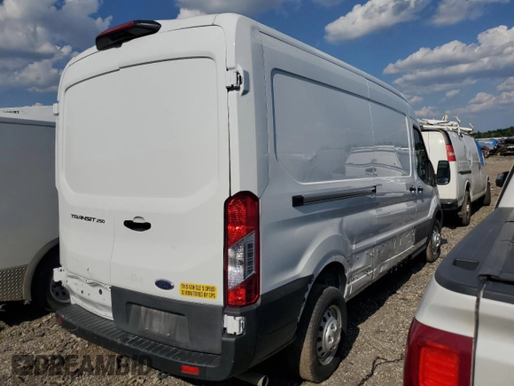 2023 Ford Transit Cargo с VIN 1FTBR1C8XPKB44983, выставлен на аукционе Copart как лот 63350635 с пробегом 73 083 миль миль и Списание • Salvage title. История ставок и продаж доступна на DreamBid. Изображение 3.
