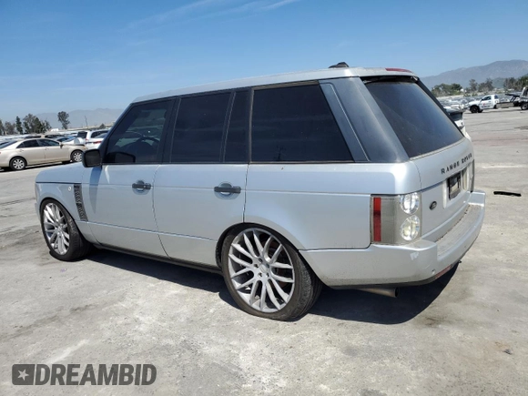 2007 Land Rover Range Rover SC z VIN SALMF13447A255445, wystawiony jako Copart lot #50391875 z przebiegiem 177 664 mil mil oraz Czysty tytuł • Clean title. Historia ofert i sprzedaży dostępna na DreamBid. Obrazek 2.