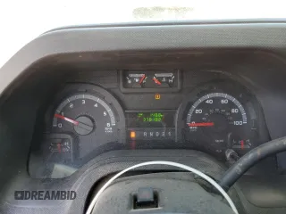 2010 Ford Econoline Passenger XL z VIN 1FBSS3BL5ADA47325, wystawiony jako Copart lot #72460344 z przebiegiem 378 102 mil mil oraz Szkoda całkowita • Salvage title. Historia ofert i sprzedaży dostępna na DreamBid. Obrazek 9.