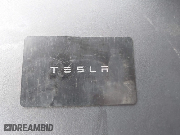 2023 Tesla Model Y Long Range z VIN 7SAYGDEE4PF621640, wystawiony jako IAAI lot #41796502 z przebiegiem 68 484 mil mil oraz . Historia ofert i sprzedaży dostępna na DreamBid. Obrazek 11.