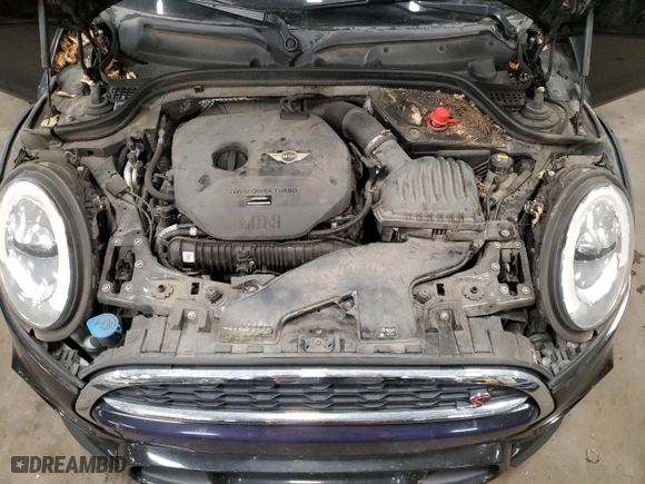 2016 MINI Cooper Hardtop 4 Door S with VIN WMWXU3C5XG2B63166, listed as a Copart auction lot 84016934 with 58,921 mi miles and Salvage Title. Bid and sale history available at carsss.com. Image 12.