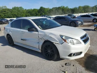2014 Subaru Legacy 2.5i z VIN 4S3BMCA68E3006488, wystawiony jako Copart lot #55302575 z przebiegiem 168 614 mil mil oraz Szkoda całkowita • Salvage title. Historia ofert i sprzedaży dostępna na DreamBid. Obrazek 4.
