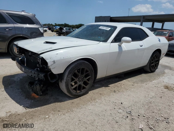 2019 Dodge Challenger SXT with VIN 2C3CDZAG4KH524658, listed as a Copart auction lot 52937585 with 125,583 mi miles and Clean Title. Bid and sale history available at carsss.com. Image 1.