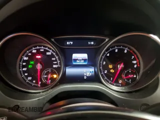 2018 Mercedes-Benz CLA 250 with VIN WDDSJ4EB2JN517818, listed as a Copart auction lot 63751725 with 94,120 mi miles and Clean title. Bid and sale history available at DreamBid. Image 9.