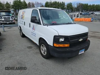 2005 Chevrolet Express Cargo z VIN 1GCFG15X451215108, wystawiony jako IAAI lot #42607984 z przebiegiem 127 758 mil mil oraz . Historia ofert i sprzedaży dostępna na DreamBid. Obrazek 15.