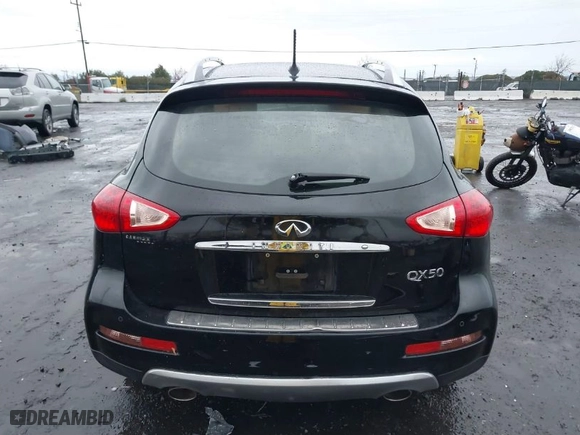 2017 Infiniti QX50 with VIN JN1BJ0RPXHM385063, listed as a IAAI auction lot 38343620 with 83,940 mi miles. Bid and sale history available at carsss.com. Image 17.
