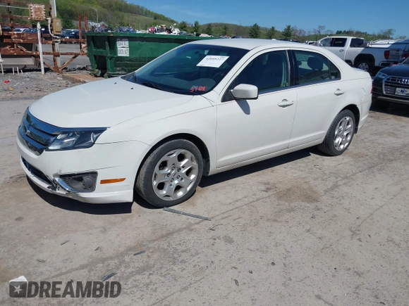 2011 Ford Fusion SE with VIN 3FAHP0HA5BR265484, listed as a IAAI auction lot 42095227 with 81,664 mi miles. Bid and sale history available at carsss.com. Image 17.