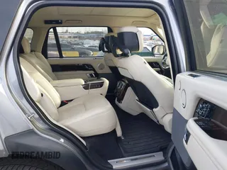 2020 Land Rover Range Rover Autobiography с VIN SALGV5SE8LA598884, выставлен на аукционе IAAI как лот 41687574 с пробегом 80 532 миль миль и . История ставок и продаж доступна на DreamBid. Изображение 8.
