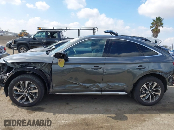 2023 Audi Q5 Sportback S line Premium Plus with VIN WA15AAFY2P2007434, listed as a IAAI auction lot 41482909 with 40,596 mi miles and . Bid and sale history available at DreamBid. Image 15.