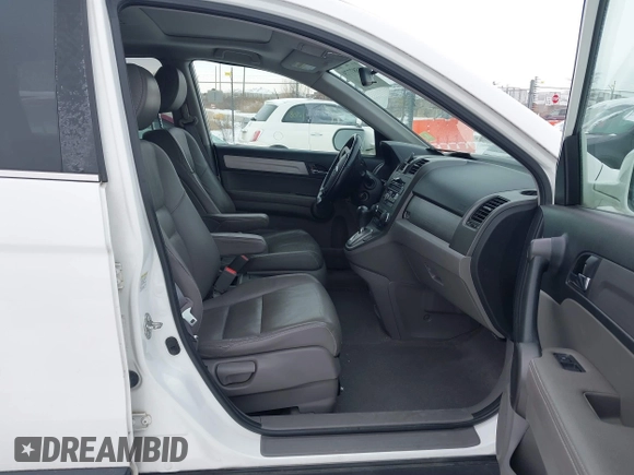 2011 Honda CR-V EX-L with VIN 5J6RE4H78BL023202, listed as a IAAI auction lot 41587779 with 111,165 mi miles. Bid and sale history available at carsss.com. Image 5.
