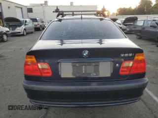 1999 BMW 3 Series 328i with VIN WBAAM5330XKG07140, listed as a Copart auction lot 88119065 with 235,523 mi miles and Salvage Title. Bid and sale history available at carsss.com. Image 6.