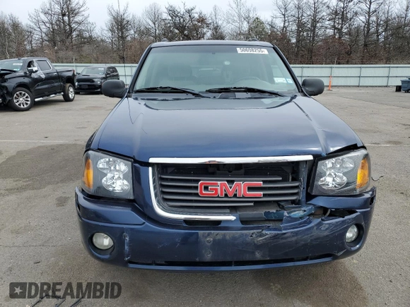2004 GMC Envoy SLT with VIN 1GKDT13S242201036, listed as a Copart auction lot 50698255 with 152,575 mi miles and Salvage Title. Bid and sale history available at carsss.com. Image 5.