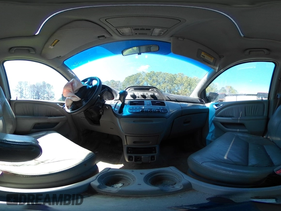 2005 Honda Odyssey EX-L with VIN 5FNRL387X5B069823, listed as a IAAI auction lot 41883007 with 267,250 mi miles and . Bid and sale history available at DreamBid. Image 18.