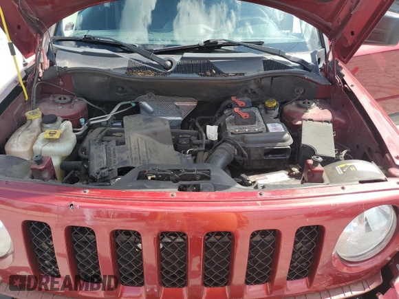 2016 Jeep Patriot Latitude with VIN 1C4NJPFA1GD810655, listed as a Copart auction lot 61093715 with 172,936 mi miles and Salvage title. Bid and sale history available at DreamBid. Image 11.
