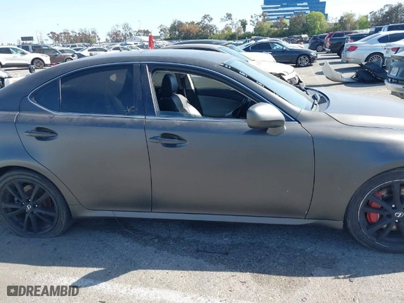 2008 Lexus IS 350 with VIN JTHBE262282013362, listed as a IAAI auction lot 41959721 with 187,047 mi miles. Bid and sale history available at carsss.com. Image 13.