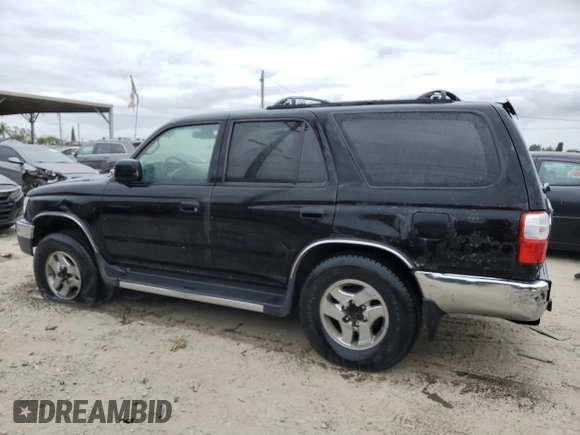 1999 Toyota 4Runner SR5 z VIN JT3GN86R0X0108623, wystawiony jako Copart lot #53191675 z przebiegiem 212 411 mil mil oraz Czysty tytuł • Clean title. Historia ofert i sprzedaży dostępna na DreamBid. Obrazek 2.