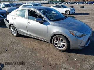 2016 Scion iA with VIN 3MYDLBZV5GY129856, listed as a IAAI auction lot 41624817 with 69,686 mi miles. Bid and sale history available at carsss.com. Image 1.