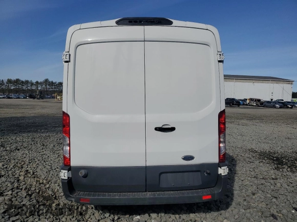 2018 Ford Transit с VIN 1FTYE2CM1JKA07673, выставлен на аукционе Copart как лот 44296095 с пробегом 62 150 миль миль и Чистый • Clean title. История ставок и продаж доступна на DreamBid. Изображение 6.