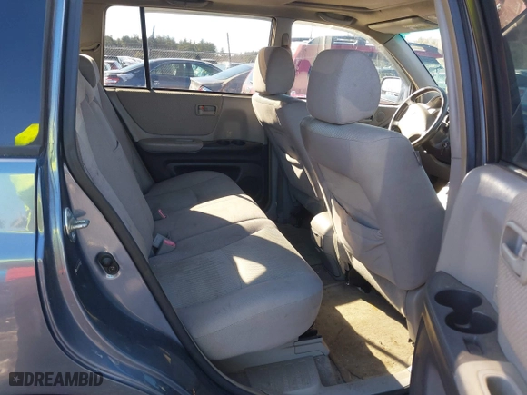 2006 Toyota Highlander w/3rd Row with VIN JTEEP21A760145674, listed as a IAAI auction lot 41567831 with 213,051 mi miles. Bid and sale history available at carsss.com. Image 8.