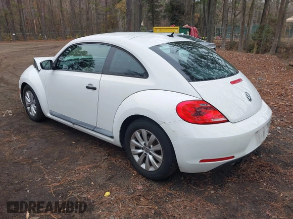 2015 Volkswagen Beetle Fleet Edition with VIN 3VWF17AT6FM608021, listed as a IAAI auction lot 41035216 with 97,892 mi miles and . Bid and sale history available at DreamBid. Image 3.