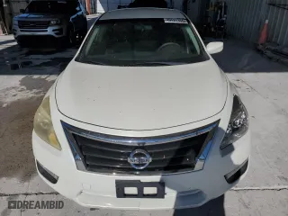 2013 Nissan Altima 2.5 SV with VIN 1N4AL3AP9DC278320, listed as a Copart auction lot 49537355 with 202,244 mi miles and Clean Title. Bid and sale history available at carsss.com. Image 5.