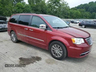 2016 Chrysler Town & Country Touring L Anniversary Edition with VIN 2C4RC1CGXGR175577, listed as a Copart auction lot 59728854 with Not Provided miles and Salvage Title. Bid and sale history available at carsss.com. Image 4.