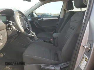 2023 Volkswagen Tiguan S с VIN 3VVFB7AX8PM107055, выставлен на аукционе Copart как лот 86706164 с пробегом 13 194 миль миль и Списание • Salvage title. История ставок и продаж доступна на DreamBid. Изображение 7.