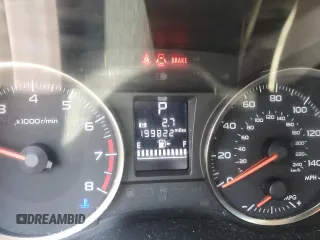 2014 Subaru Crosstrek Limited z VIN JF2GPAGCXEH339715, wystawiony jako Copart lot #53371255 z przebiegiem 199 822 mil mil oraz Szkoda całkowita • Salvage title. Historia ofert i sprzedaży dostępna na DreamBid. Obrazek 9.