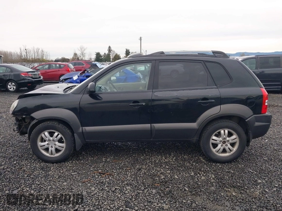 2006 Hyundai Tucson GLS with VIN KM8JN72D66U338658, listed as a IAAI auction lot 41828712 with 198,185 mi miles. Bid and sale history available at carsss.com. Image 15.