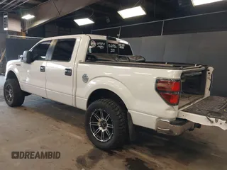 2013 Ford F-150 XL with VIN 1FTFW1ET8DFB48563, listed as a IAAI auction lot 42103243 with 257,778 mi miles. Bid and sale history available at carsss.com. Image 3.